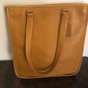 Vintage Coach Tote Bag in Camel/ tan